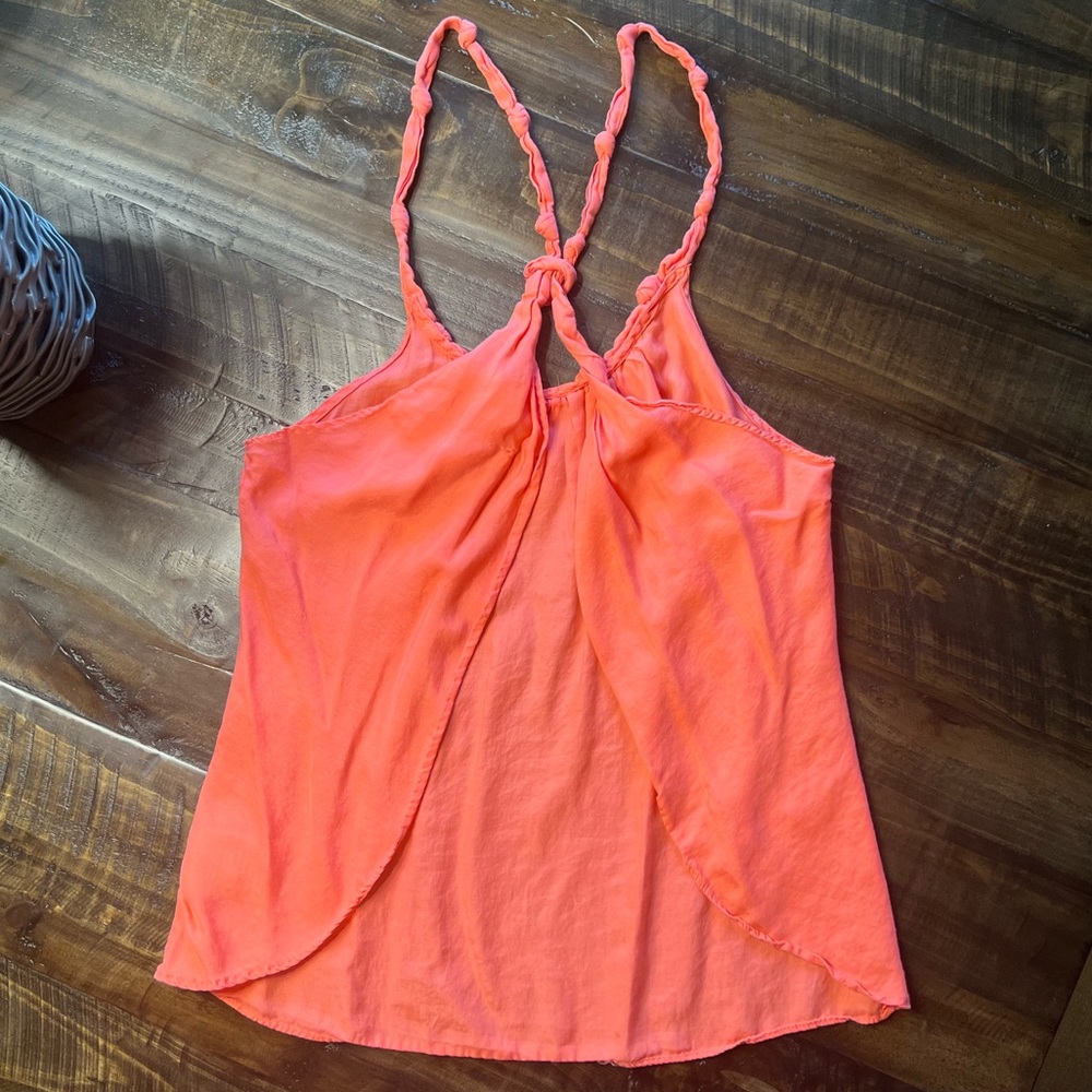 Guess Backless Top - Picture 5 of 10